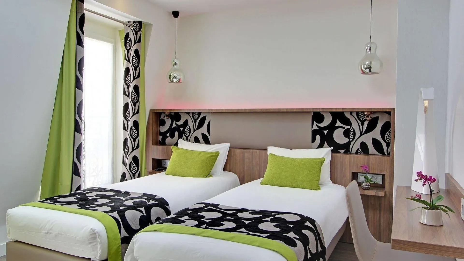 Alhambra 3* Paris